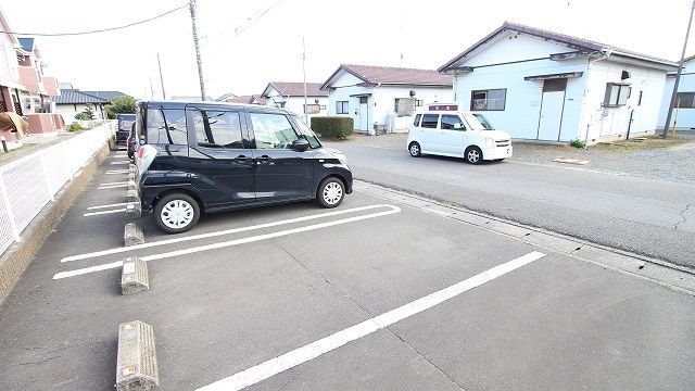 14/20 駐車場