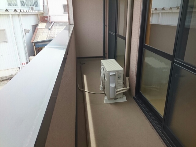 16/28 バルコニー