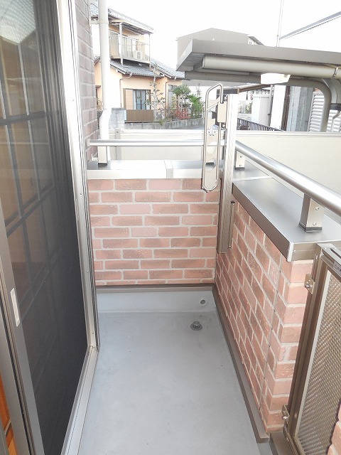 13/26 バルコニー