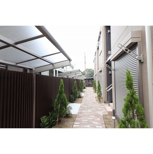 3/3 エントランス