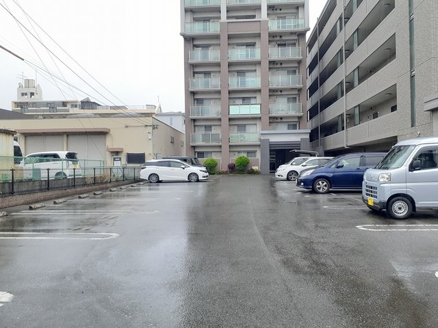4/10 駐車場