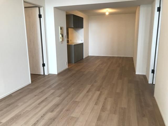 18/30 室内