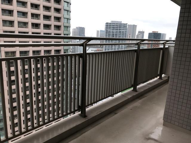 25/30 バルコニー