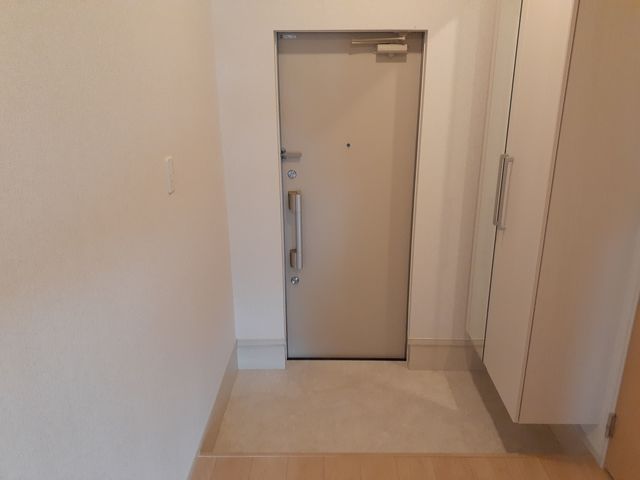 6/20 玄関