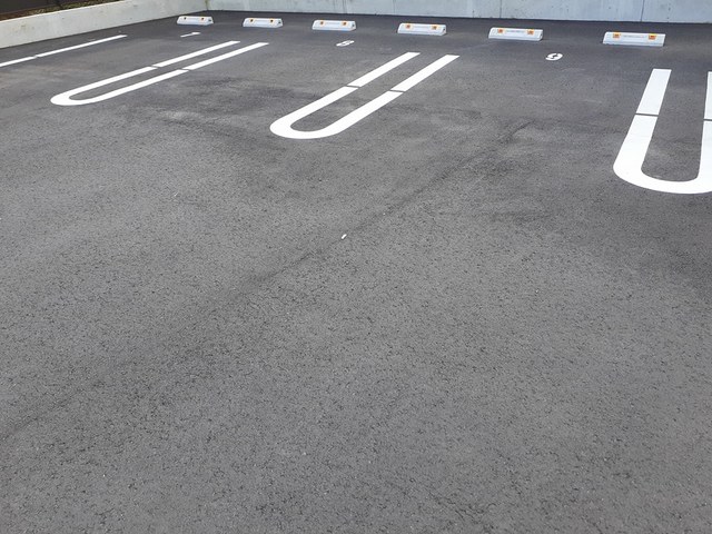 4/10 駐車場