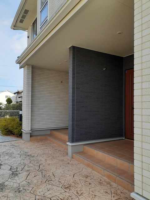 14/16 エントランス