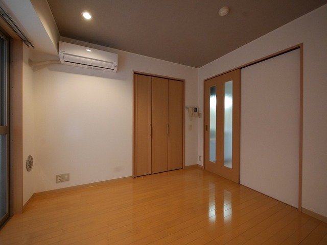 13/29 リビング/ダイニング