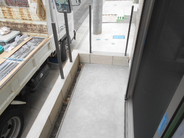 23/30 バルコニー