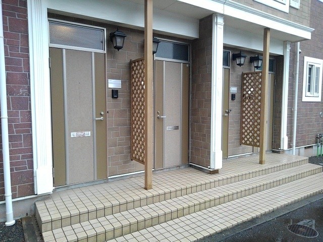 13/20 エントランス