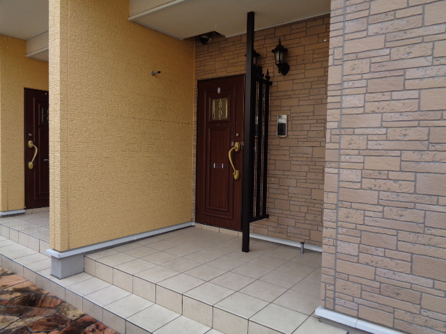 14/20 エントランス