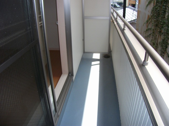 18/25 バルコニー