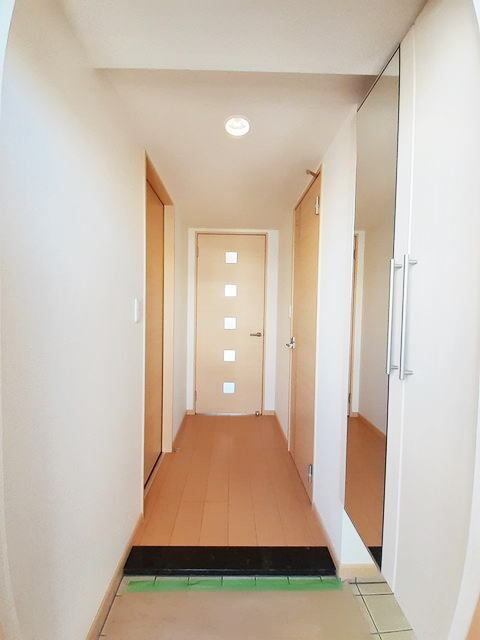 5/20 玄関