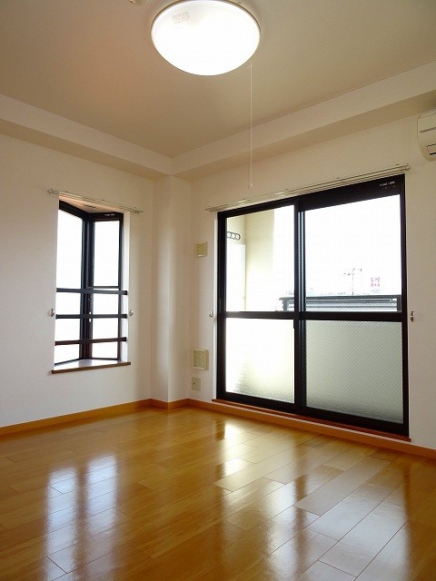 13/20 エントランス