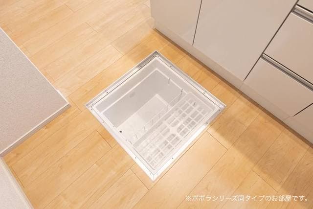 14/18 駐車場
