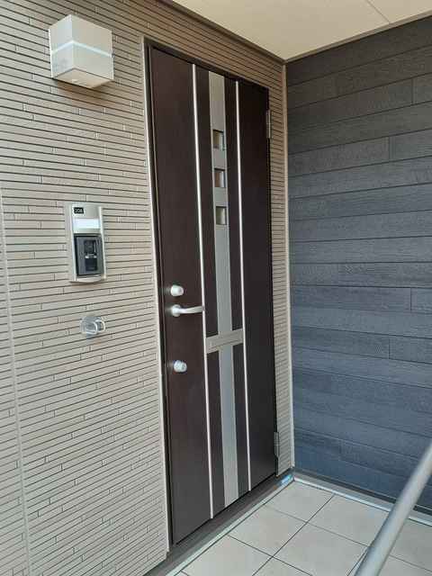 14/22 エントランス