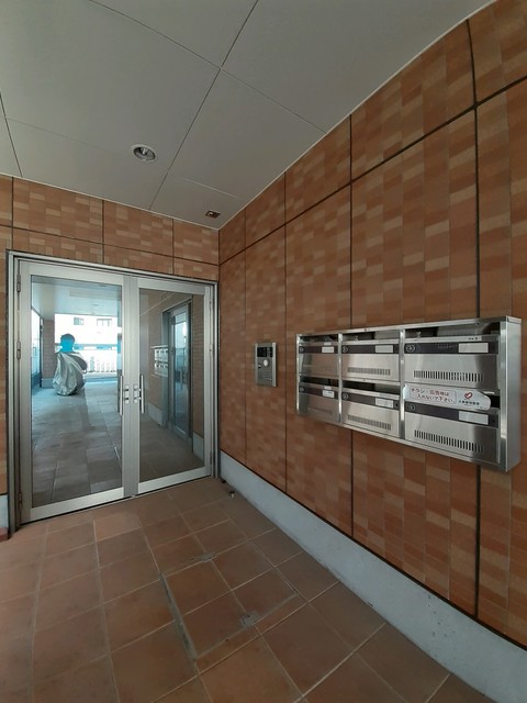 2/8 エントランス