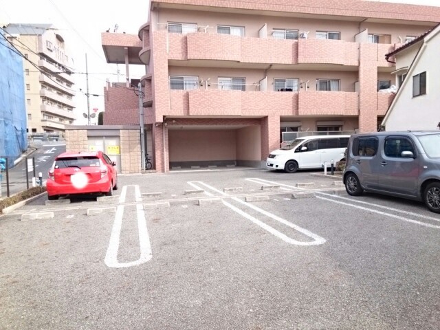 2/8 駐車場
