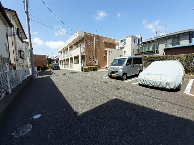 18/25 エントランス