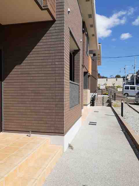 14/16 エントランス