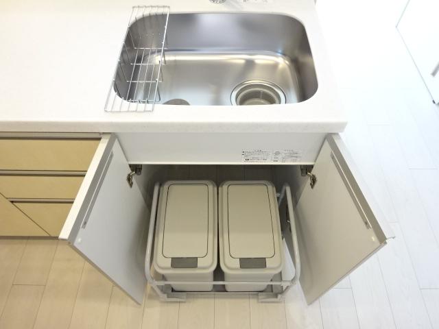 13/30 キッチン