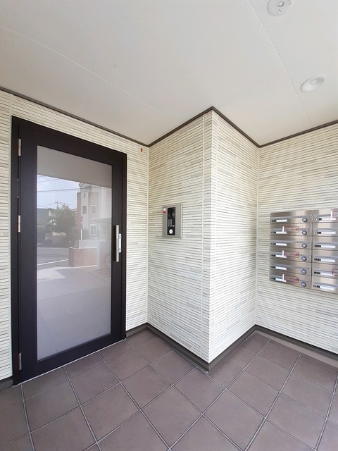 2/8 エントランス