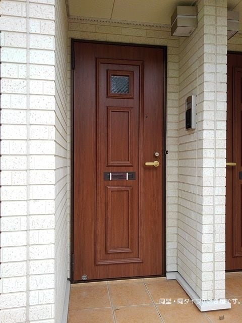 14/20 エントランス