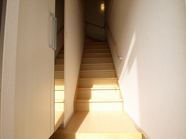 5/23 玄関