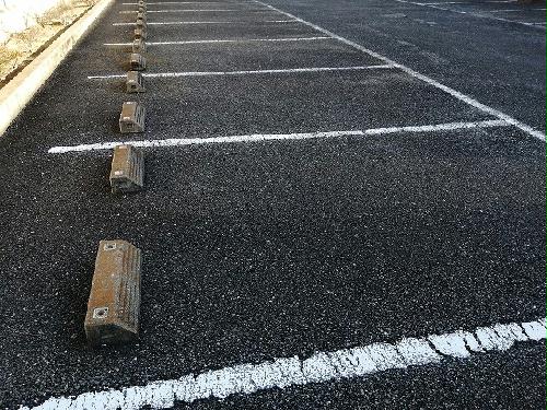 14/14 駐車場