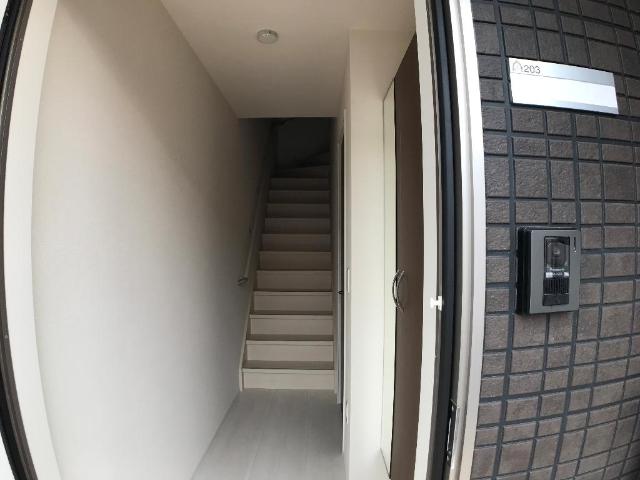 22/30 エントランス