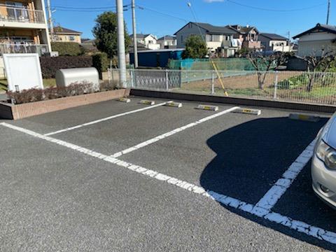 14/15 駐車場