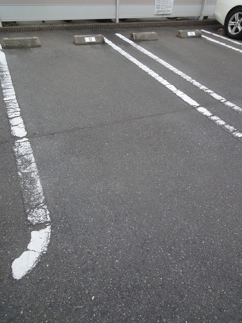 14/20 駐車場