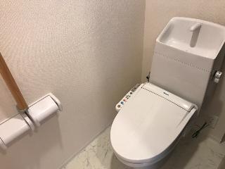 14/30 トイレ