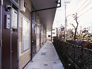 13/15 エントランス