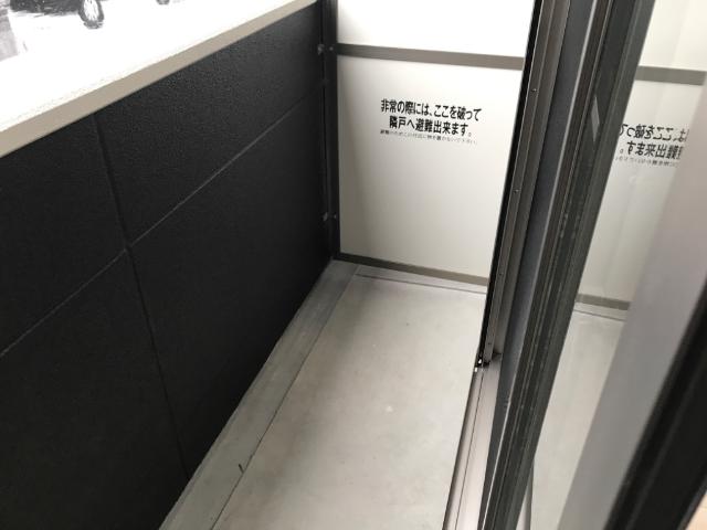 17/23 バルコニー