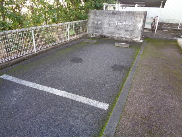 14/20 駐車場