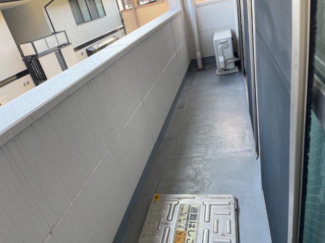 18/26 バルコニー