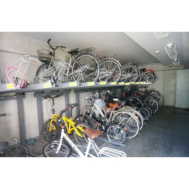 26/30 駐車場