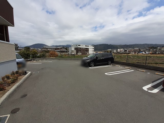 15/21 駐車場