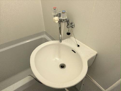 13/14 エントランス