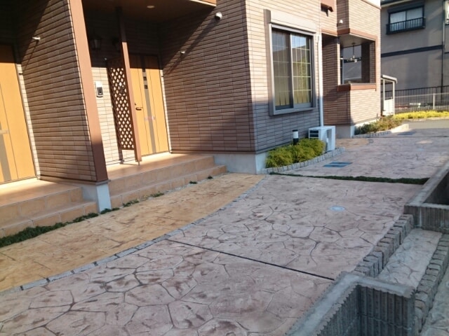 14/22 エントランス