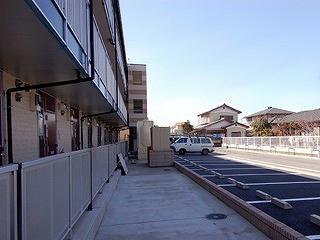 13/19 エントランス