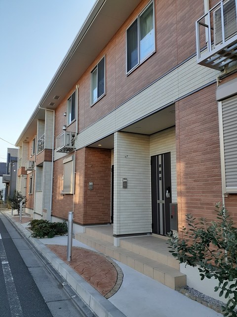 14/18 エントランス