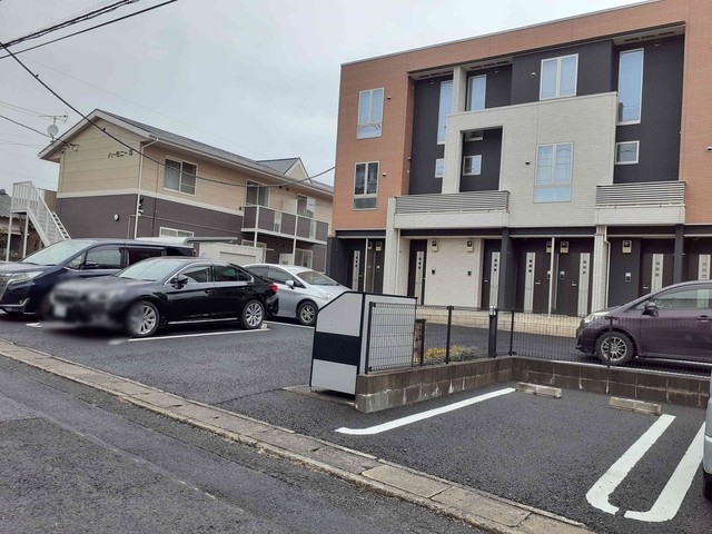 14/20 駐車場