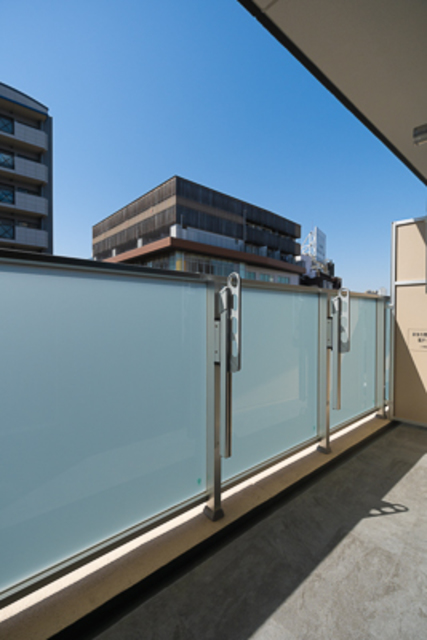 23/30 バルコニー
