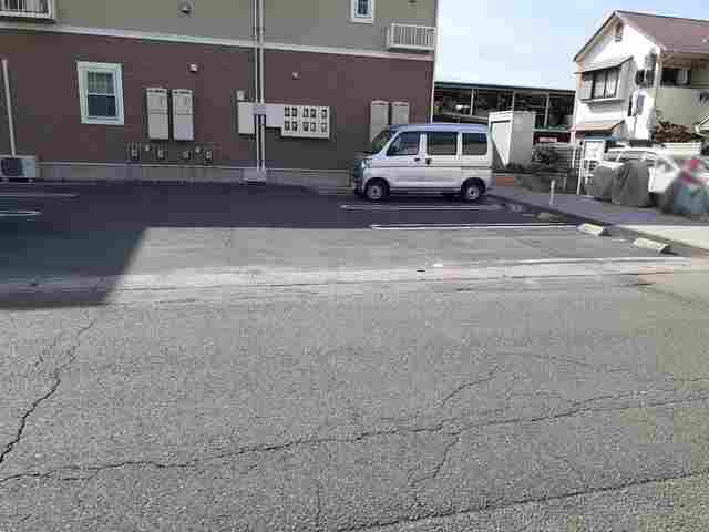 14/20 駐車場