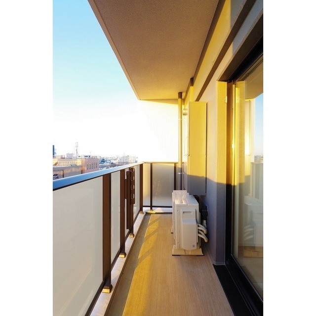 13/30 バルコニー