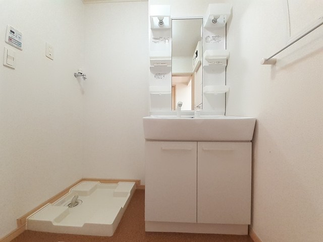 18/30 洗面