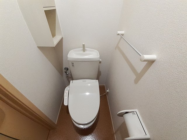 16/30 トイレ