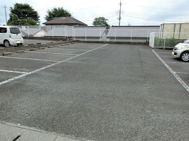 14/22 駐車場