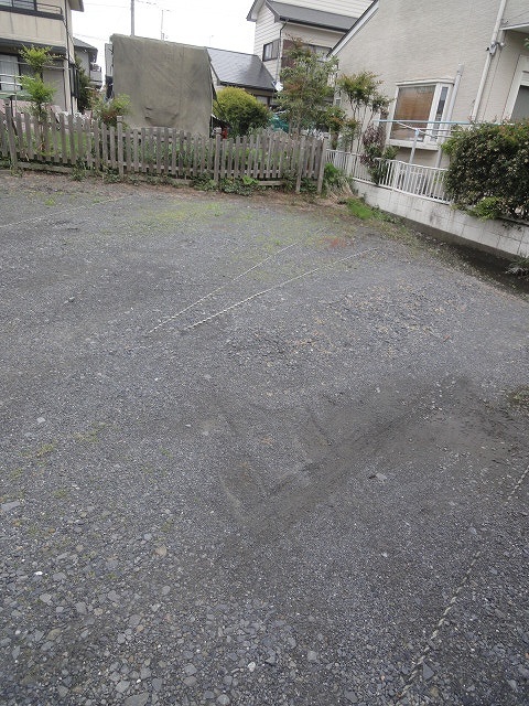 2/8 駐車場